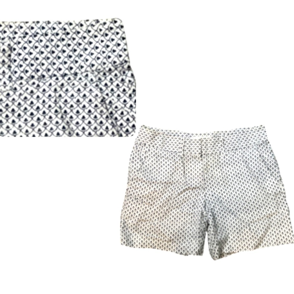 Ann‎ Taylor Loft Women's  Shorts white & black clover leaf print pockets size XS